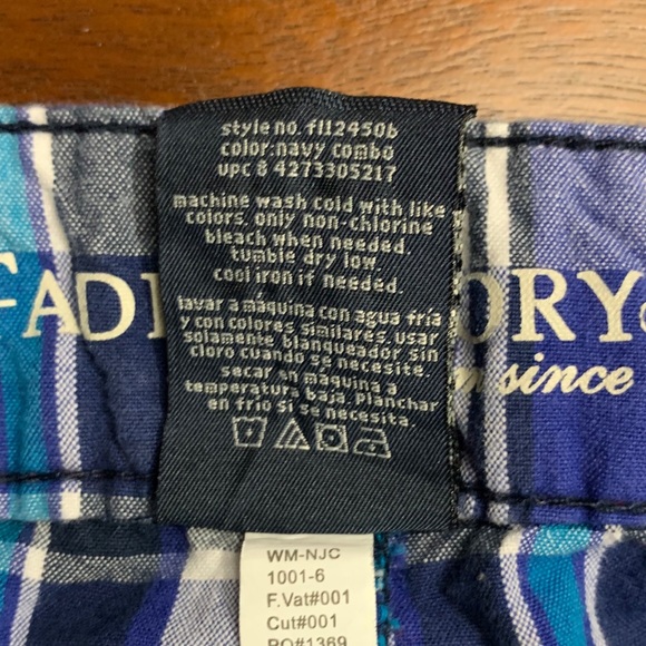 Faded Glory Plaid Button Boyfriend Shorts - Picture 4 of 4